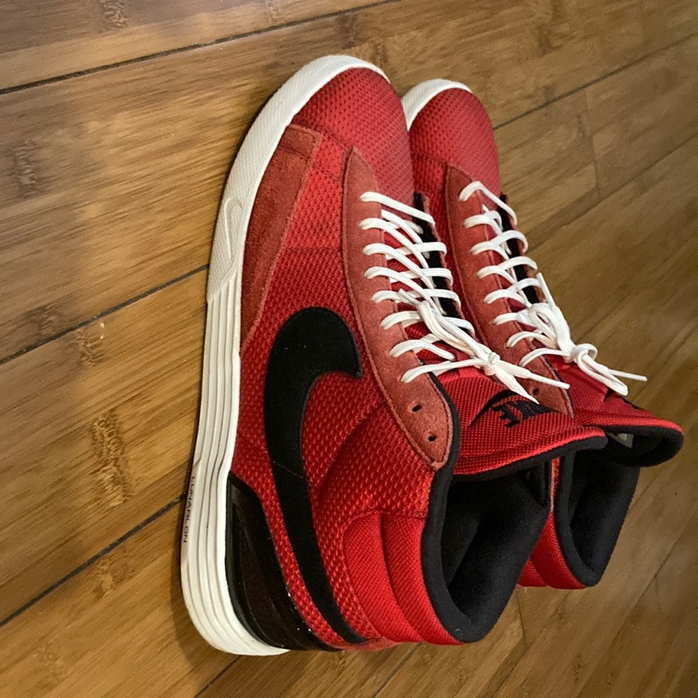 Nike Blazer lunarlon. Size 11, worn a few times. Like new condition.